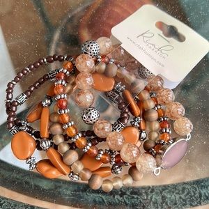 NWT RIAH FASHION Bohemian MultiLayer Beaded Stacking Statement Bracelets stretch
